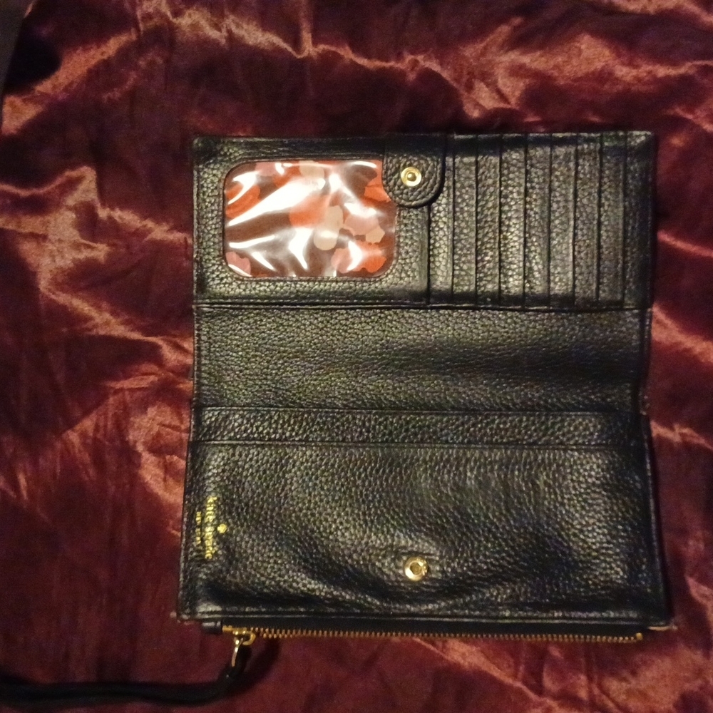 Kate Spade Wallet - Picture 3 of 7
